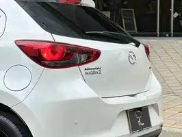2024  Mazda 2 - Image 10