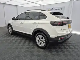 2023  Volkswagen Nivus - Image 13