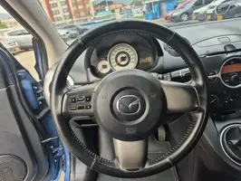 2010  Mazda 2 - Image 21