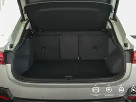 2025  Audi Q3 - Image 9