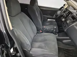 2013  Nissan Tiida - Image 20