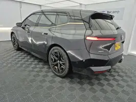 2025  Bmw Ix - Image 13