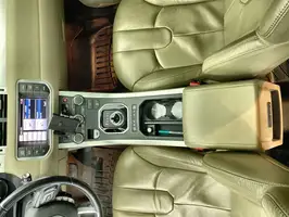 2014  Land Rover Unknown - Image 25