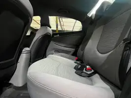 2017  Hyundai Accent - Image 23