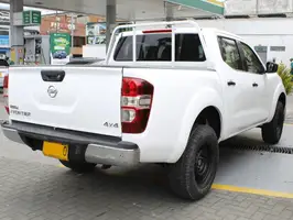 2018  Nissan Frontier - Image 12