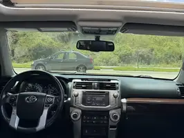 2017  Toyota 4Runner - Image 31