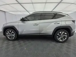 2024  Hyundai Tucson - Image 9
