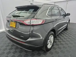 2017  Ford Edge - Image 37