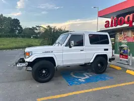 1996  Toyota Land - Image 10