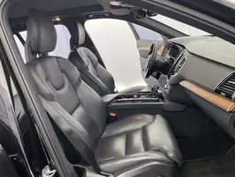 2017  Volvo Unknown - Image 18