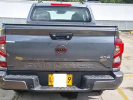 2025  Nissan Frontier - Image 25