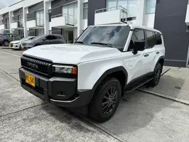 2025  Toyota Prado - Image 31