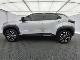 2024  Toyota Yaris - Image 30