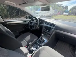 2015  Volkswagen Golf - Image 12