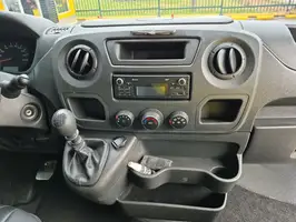 2020  Renault Master - Image 23