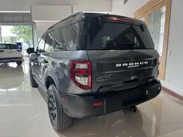 2025  Ford Bronco - Image 20