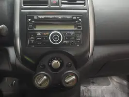 2013  Nissan Versa - Image 10