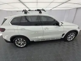 2024  Bmw X5 - Image 40