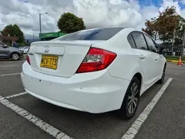 2012  Honda Civic - Image 14