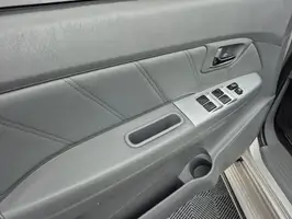 2011  Toyota Hilux - Image 19