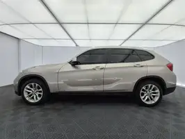2015  Bmw X1 - Image 9