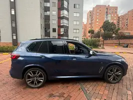 2023  Bmw X5 - Image 12