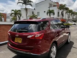 2020  Chevrolet Equinox - Image 12