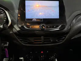 2023  Chevrolet Onix - Image 18