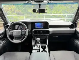 2025  Toyota Prado - Image 35