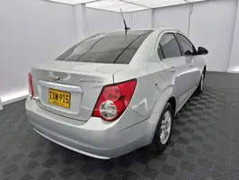 2016  Chevrolet Sonic - Image 15