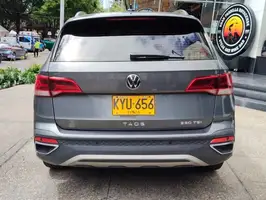 2022  Volkswagen Taos - Image 26