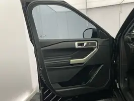 2021  Ford Explorer - Image 18