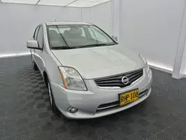 2011  Nissan Sentra - Image 10