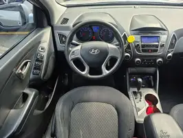 2011  Hyundai Tucson - Image 23