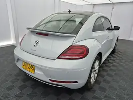 2018  Volkswagen Beetle - Image 15