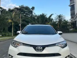 2018  Toyota Rav4 - Image 6