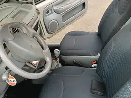 2013  Renault Twingo - Image 17