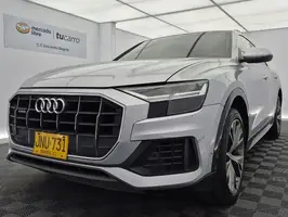 2020  Audi Q8 - Image 8