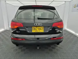 2009  Audi Q7 - Image 13
