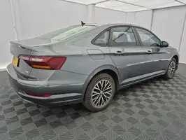 2019  Volkswagen Jetta - Image 16