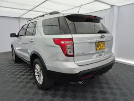 2013  Ford Explorer - Image 14