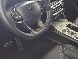 2023  Ford Explorer - Image 15