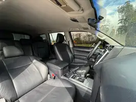 2011  Toyota Prado - Image 16