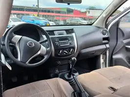 2018  Nissan Frontier - Image 33