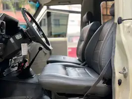 1995  Toyota Land - Image 10