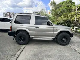 2005  Mitsubishi Unknown - Image 25