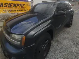 2004  Chevrolet Trailblazer - Image 20