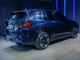 2024  Bmw Ix3 - Image 11