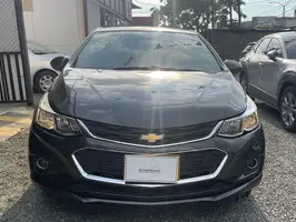 2017  Chevrolet Cruze - Image 13
