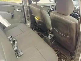 2011  Renault Sandero - Image 16